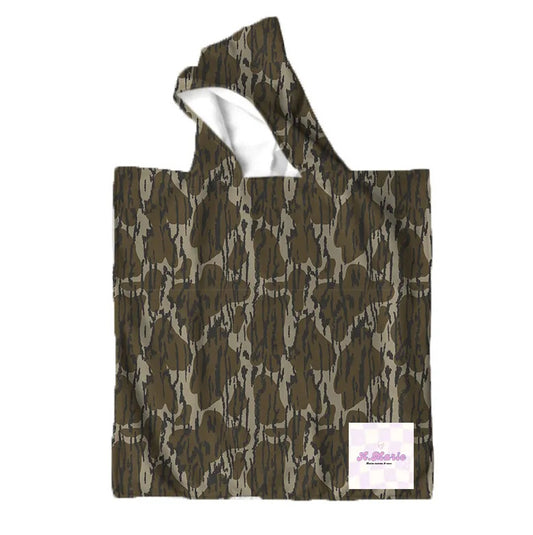 *PREORDER* Hooded Towel (Camo)