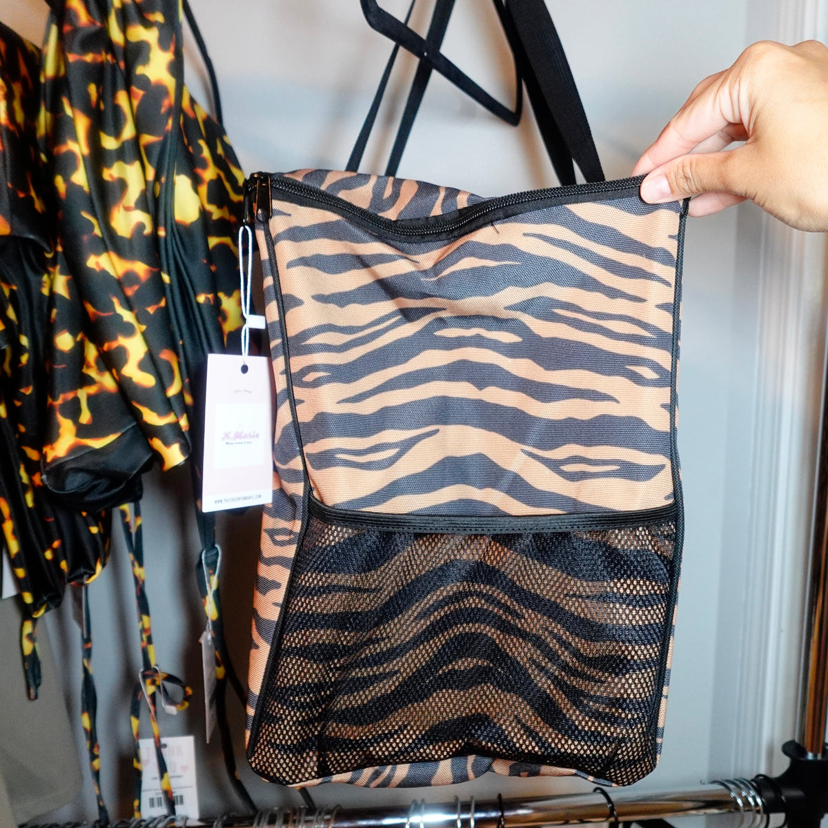 Ultimate Mom Bag 2.0 (Caramel x Black Zebra)