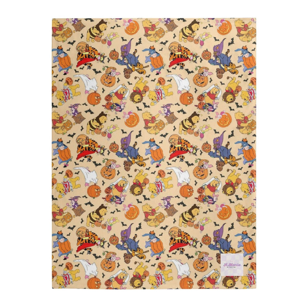 *PREORDER* Spooky Blanket (Spooky Pooh)